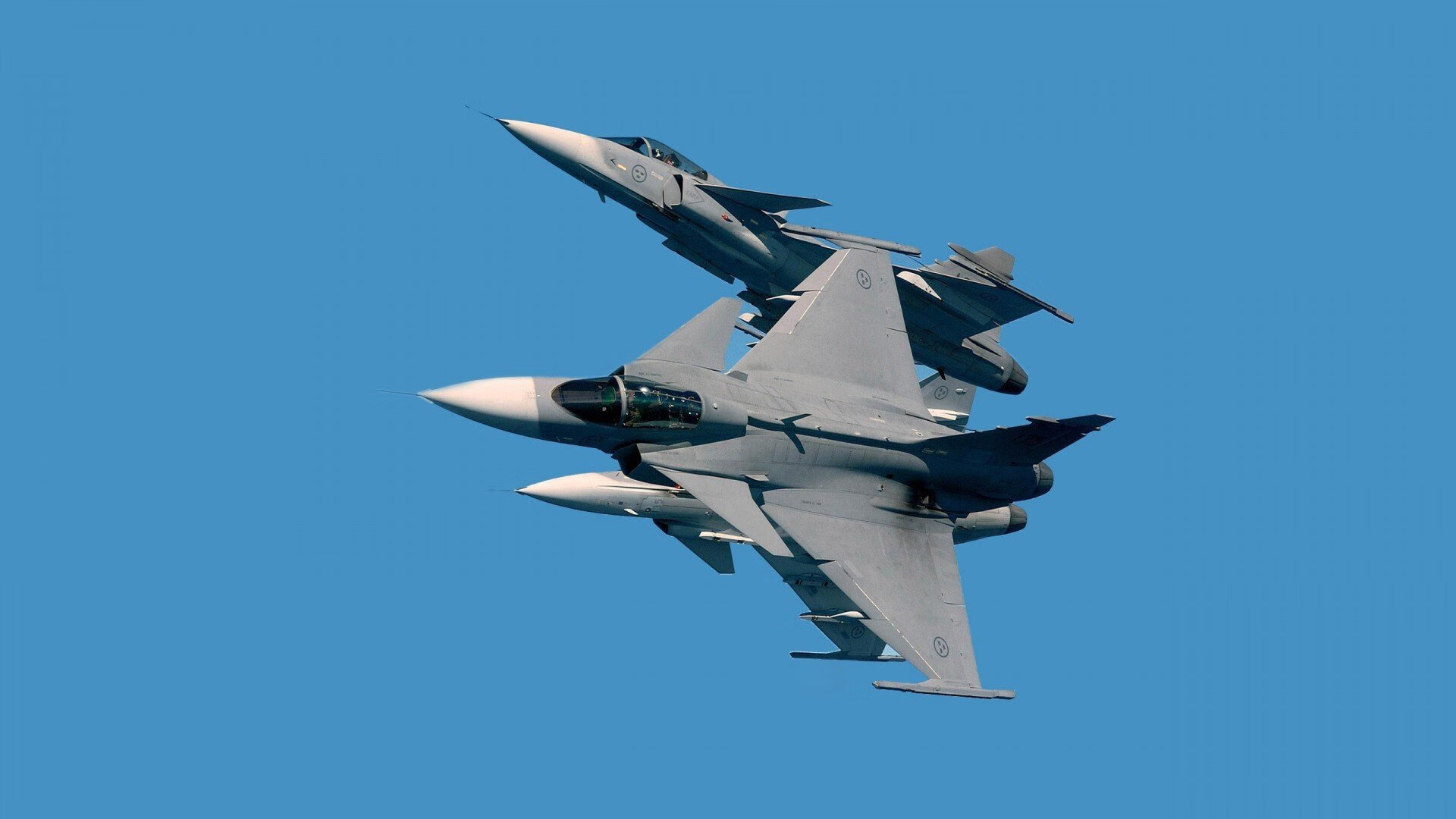 kaiyun网址-埃弗顿后腰防守强度提升限制穿插跑动，埃弗顿的球衣