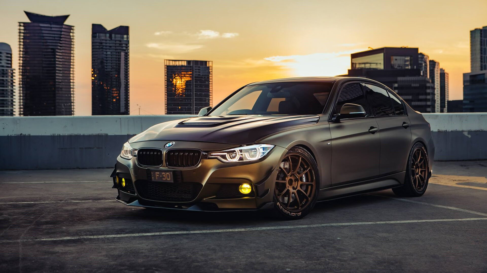 开云体育在线-轻艇马拉松迎多国强手,水上对决看点足,2021陆上赛艇马拉松