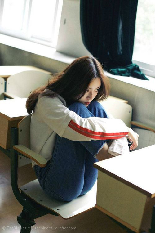 开云体育官网上-关键战役前夕主帅召开闭门会议鼓舞全队士气